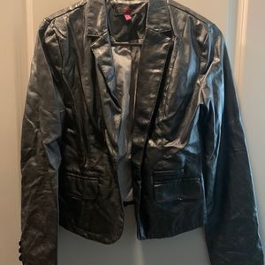 Small pleather jacket
